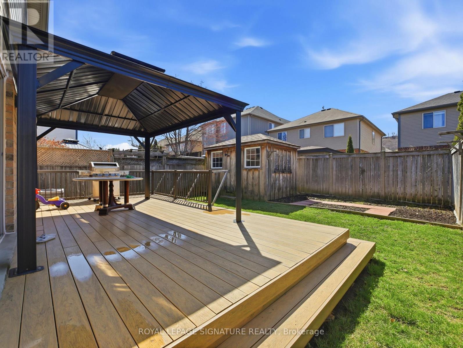 98 Willow Lane, Grimsby, Ontario  L3M 5P7 - Photo 37 - X12998192