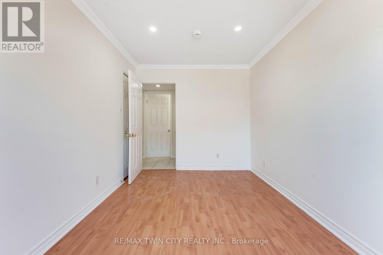 530 Fountain Street S, Cambridge, Ontario  N3H 1J3 - Photo 32 - X12998204