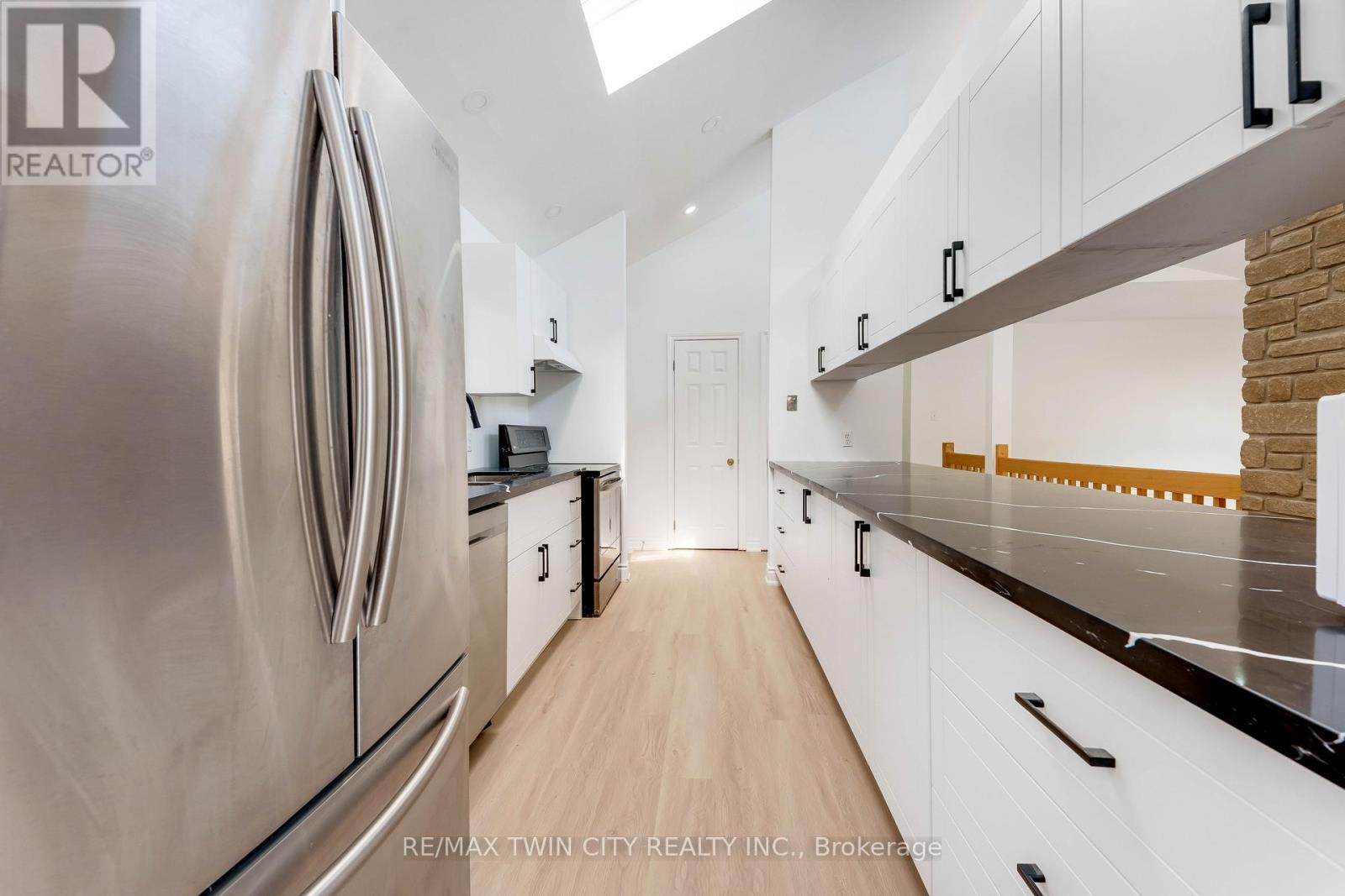 530 Fountain Street S, Cambridge, Ontario  N3H 1J3 - Photo 7 - X12998204