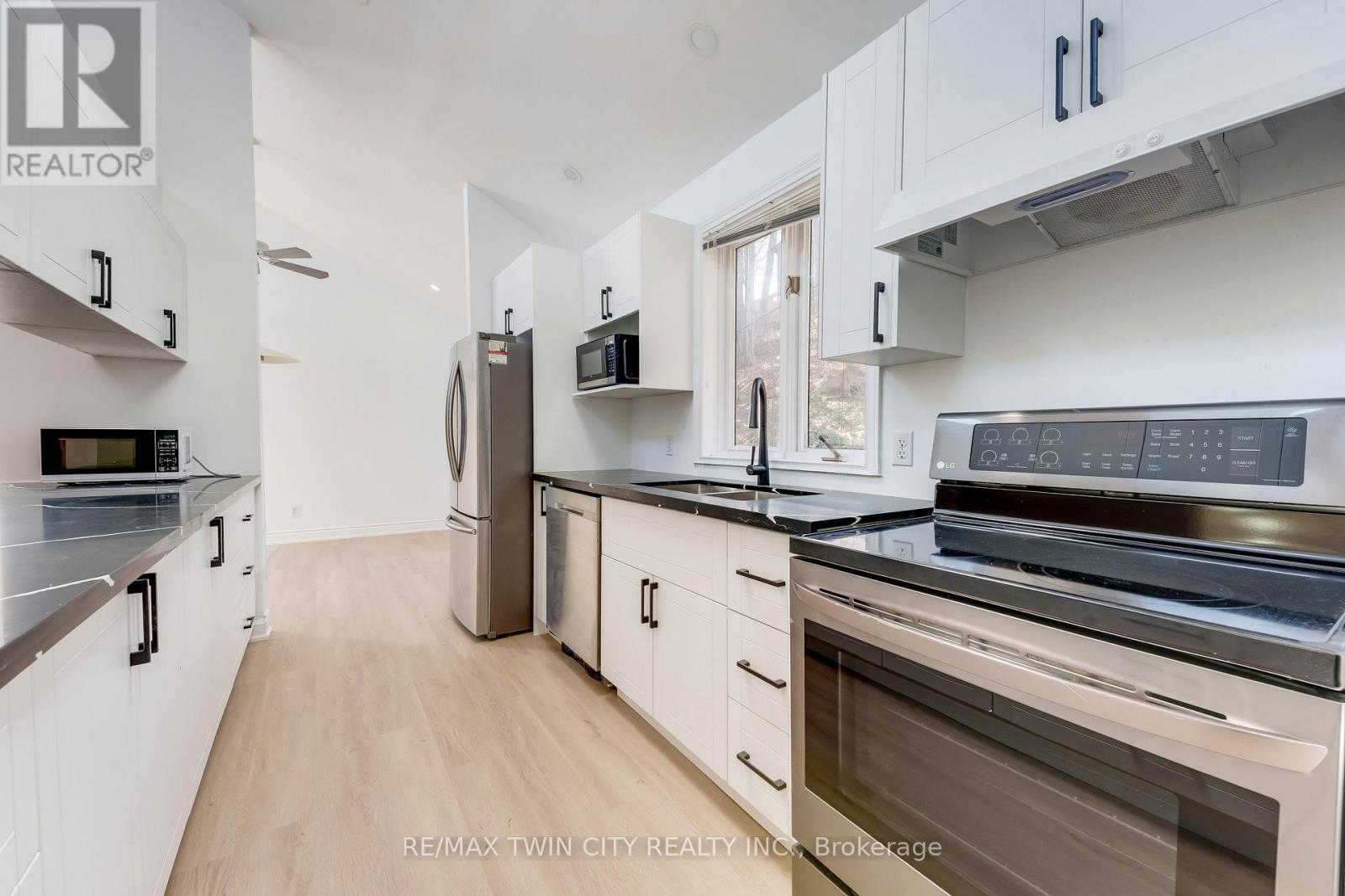 530 Fountain Street S, Cambridge, Ontario  N3H 1J3 - Photo 8 - X12998204