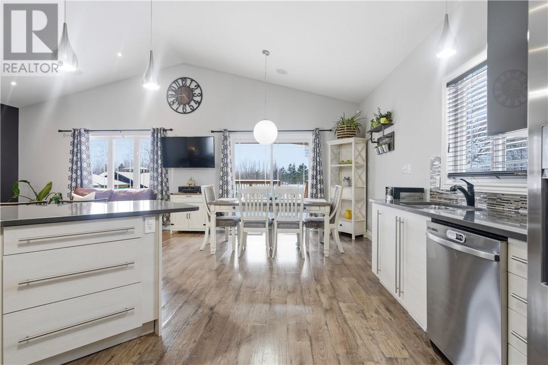 18 Montee Genereux Road, Chelmsford, Ontario  P0M 1L0 - Photo 4 - 2127124