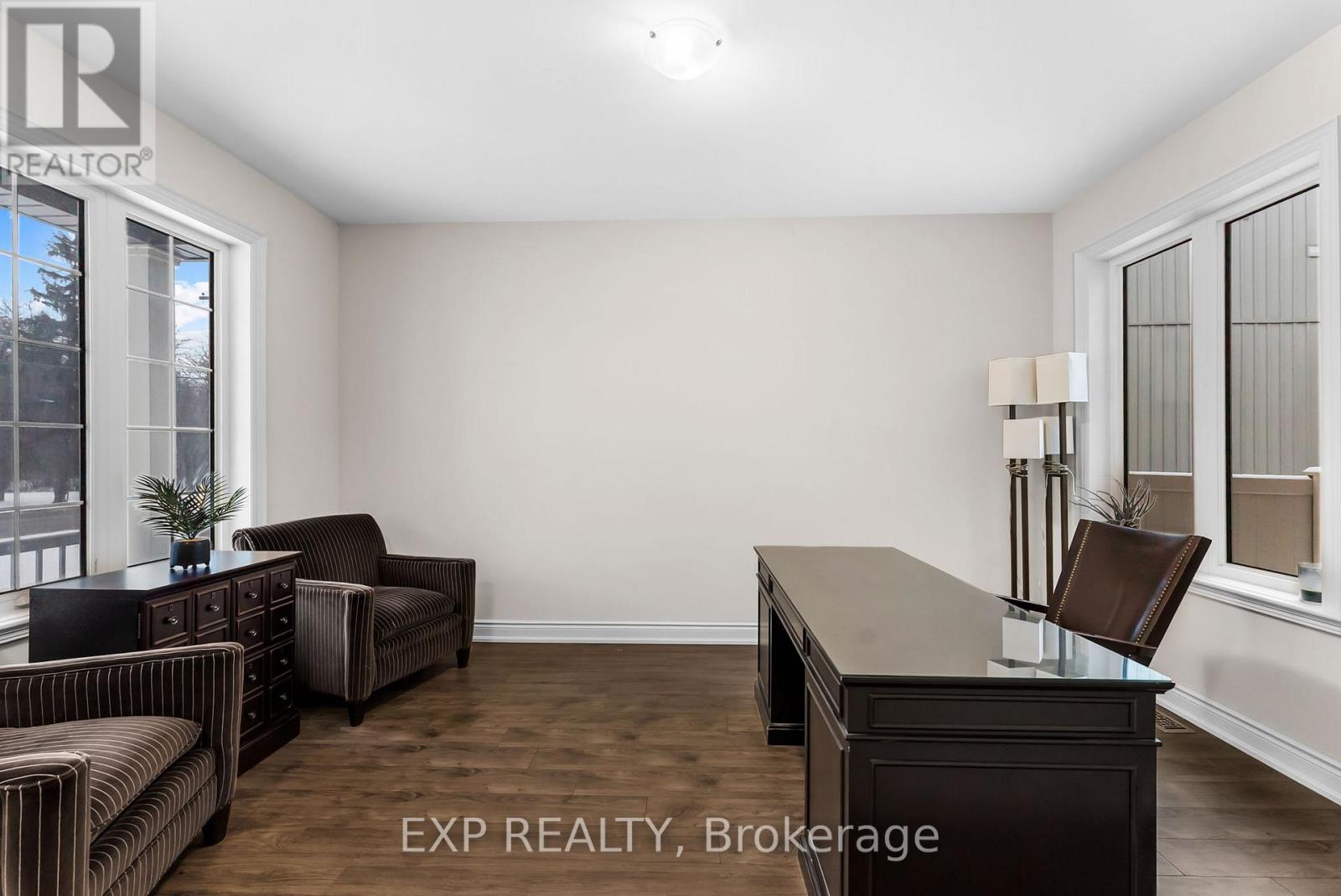 1951 Metro Road, Georgina, Ontario  L0E 1L0 - Photo 3 - N12997768