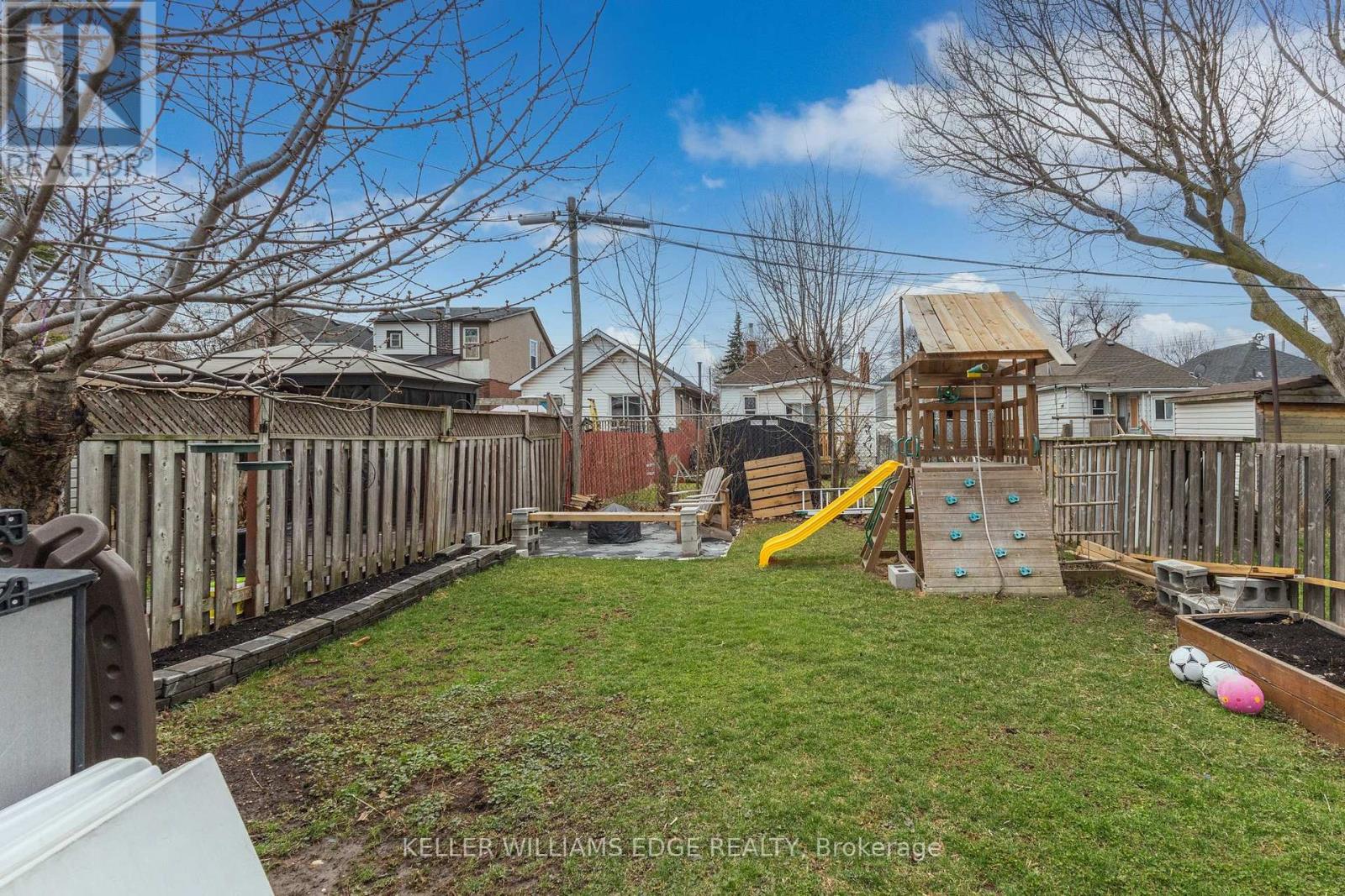 20 Cambridge Avenue, Hamilton, Ontario  L8H 1T5 - Photo 38 - X12950548