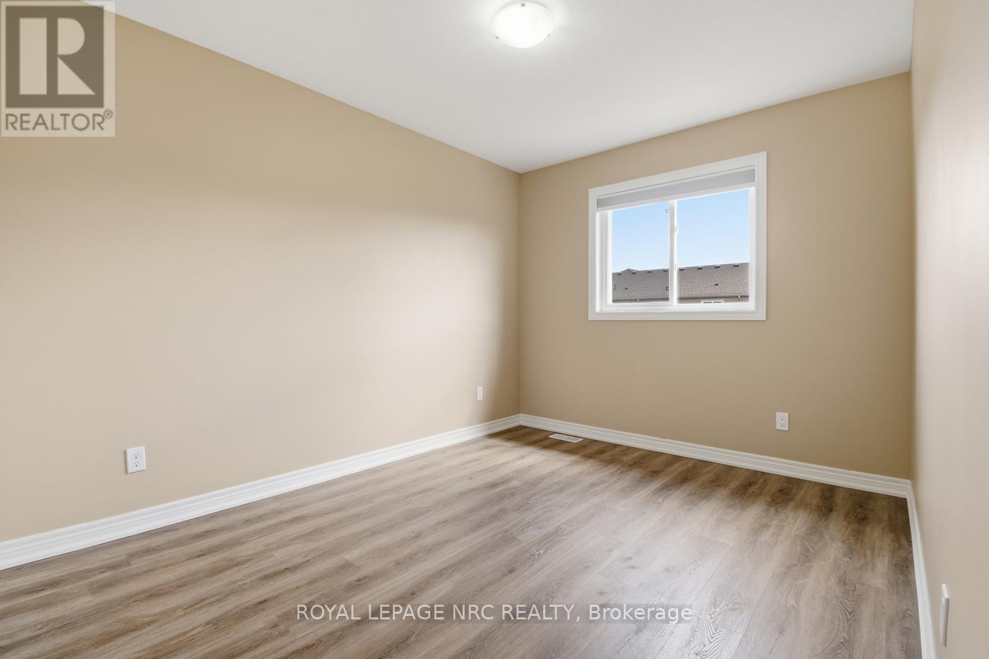 323 Silverwood Avenue, Welland (Coyle Creek), Ontario  L3C 0C5 - Photo 17 - X12977986