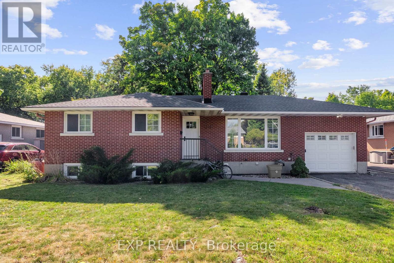 A - 1240 ADIRONDACK DRIVE, Ottawa, Ontario