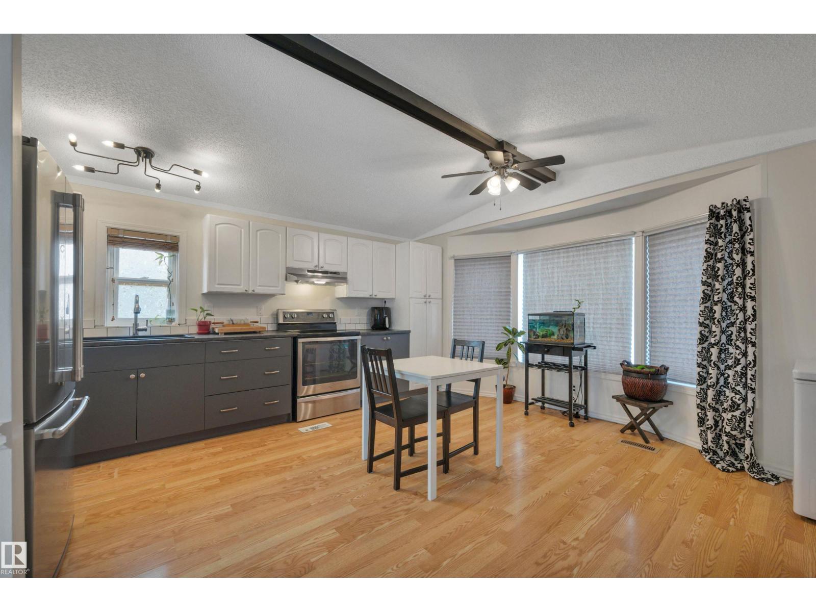 140 Evergreen PA NW NW, Edmonton, Alberta