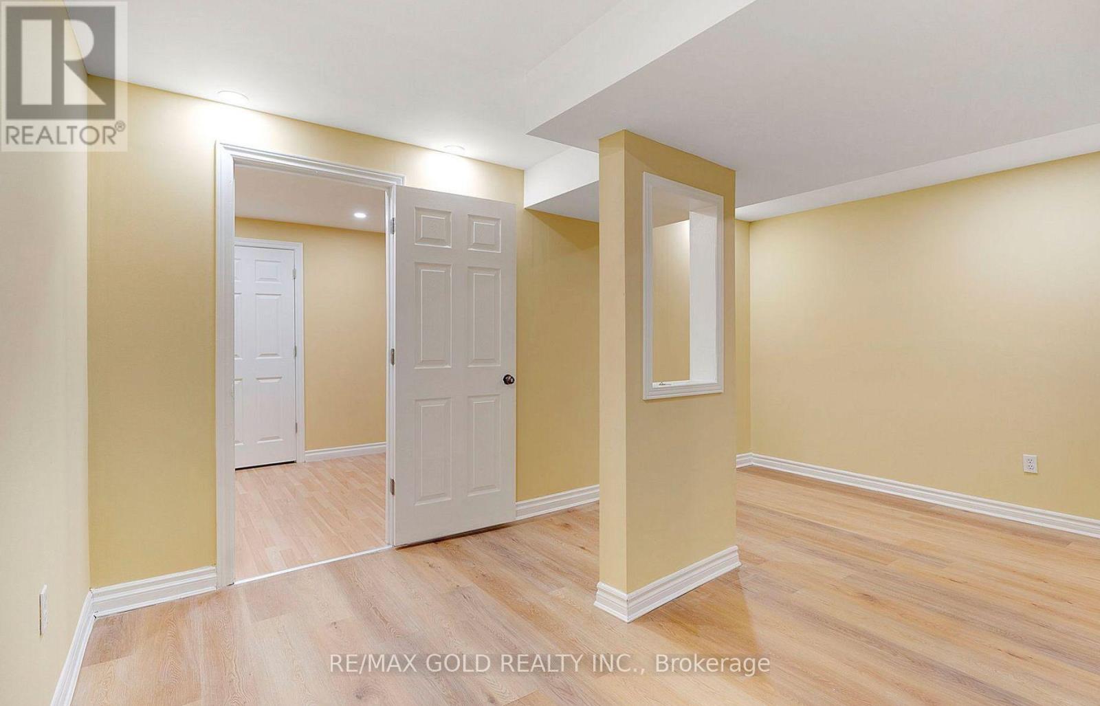 16 Kilrea Way, Brampton, Ontario  L6X 0P9 - Photo 9 - W12982316