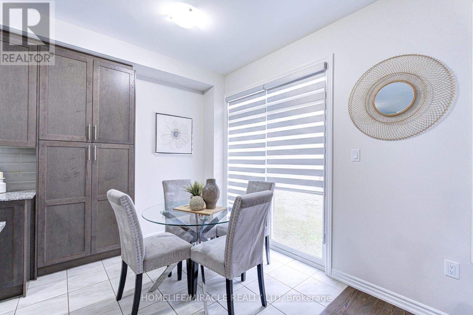 13 Truffle Court, Brampton, Ontario  L7A 5A6 - Photo 22 - W12998170