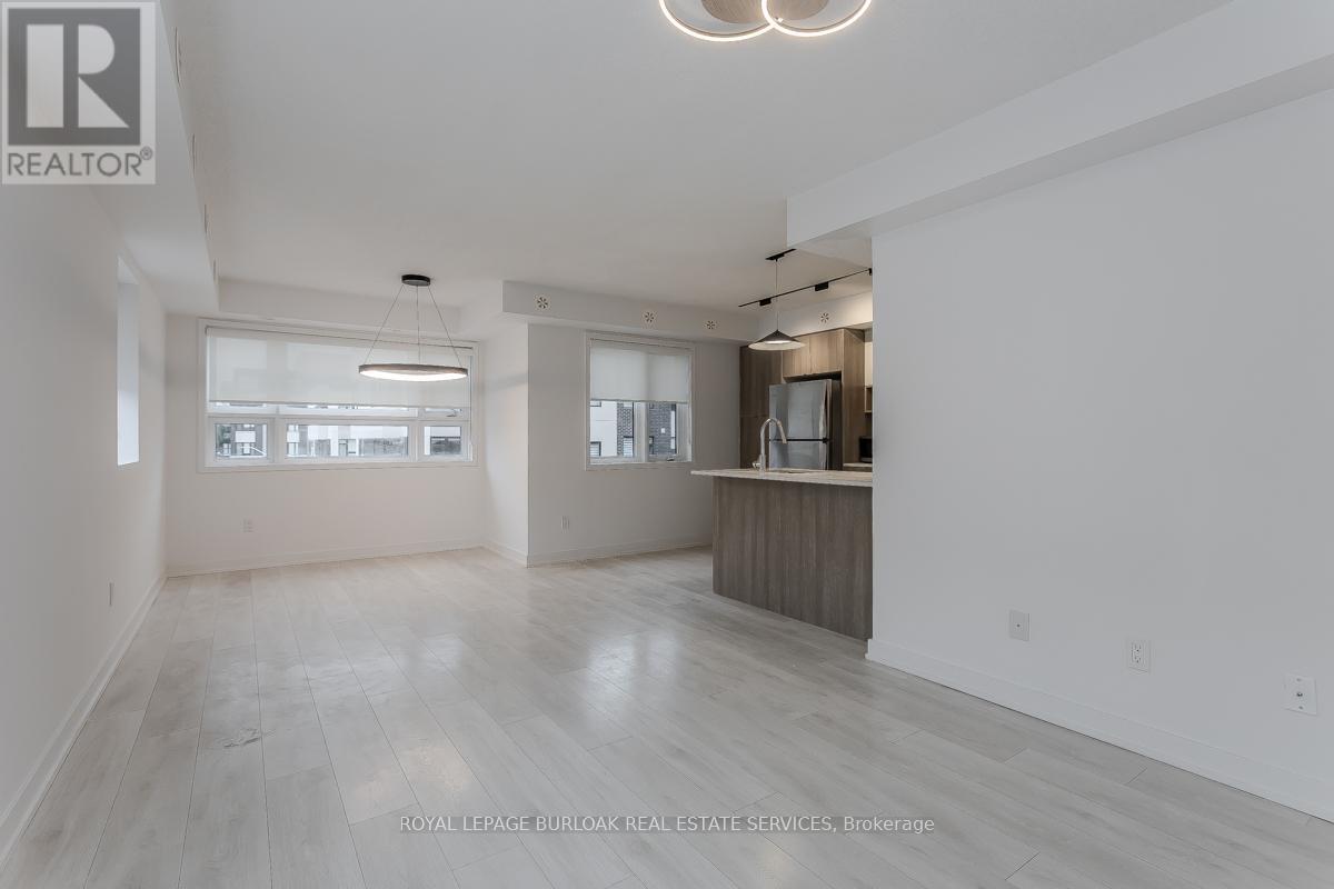 815 - 1133 Cooke Boulevard, Burlington, Ontario  L7T 0C3 - Photo 8 - W12997984