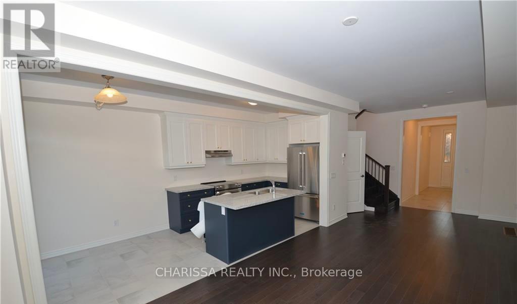 1085 Garner Road E, Hamilton, Ontario  L9G 0G9 - Photo 6 - X12981082