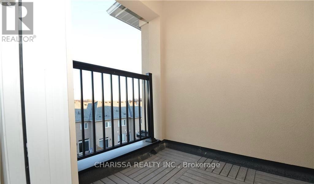 1085 Garner Road E, Hamilton, Ontario  L9G 0G9 - Photo 17 - X12981082