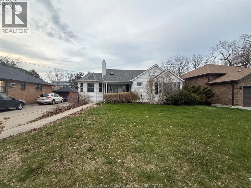 23 Marlborough Street East, Leamington, Ontario N8H 1W5 - Photo 4 - 26008144