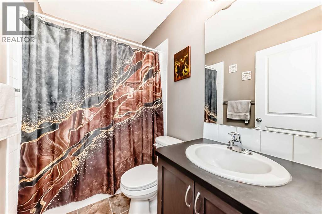 176 Cascades Passage, Chestermere, Alberta  T1X 0K8 - Photo 26 - A2294337