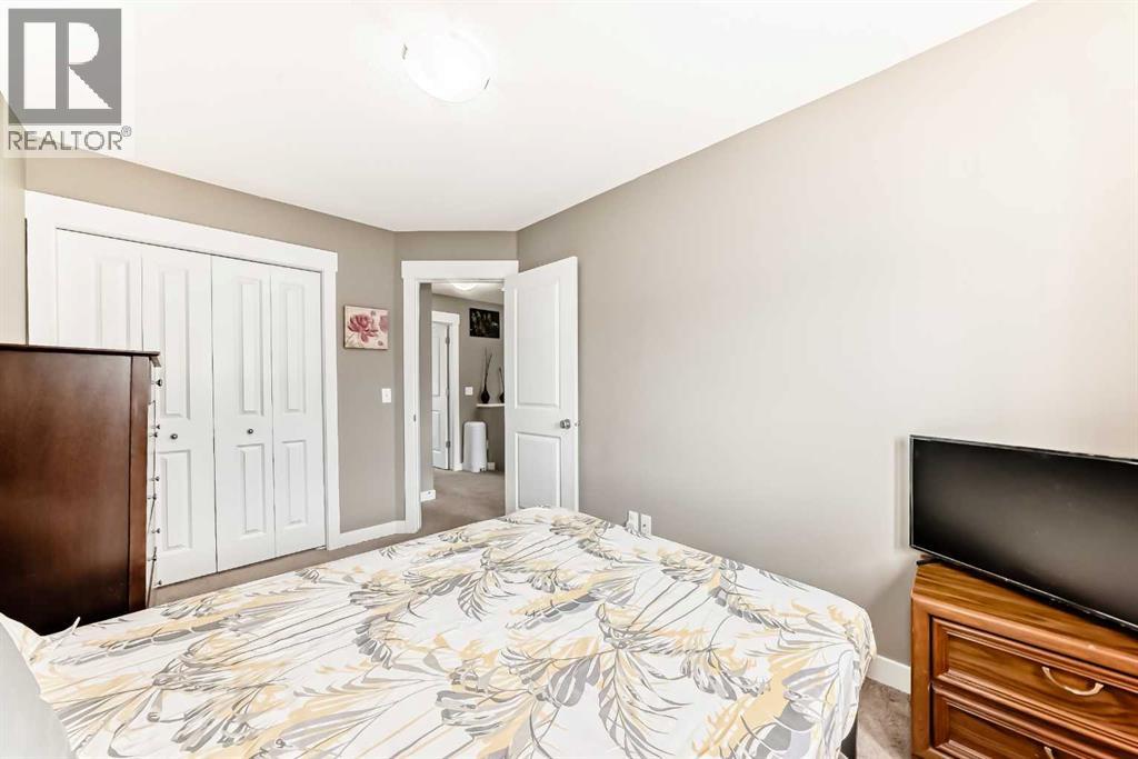 176 Cascades Passage, Chestermere, Alberta  T1X 0K8 - Photo 25 - A2294337