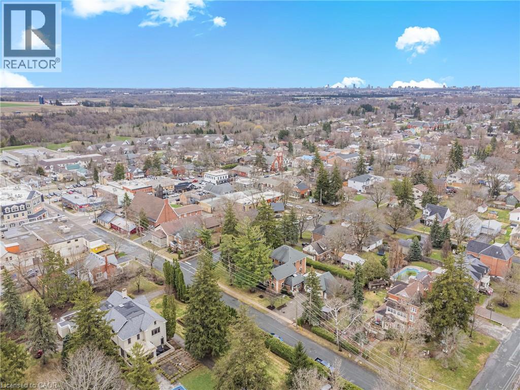 24 Queensway Drive, St. Jacobs, Ontario  N0B 2N0 - Photo 49 - 40820472