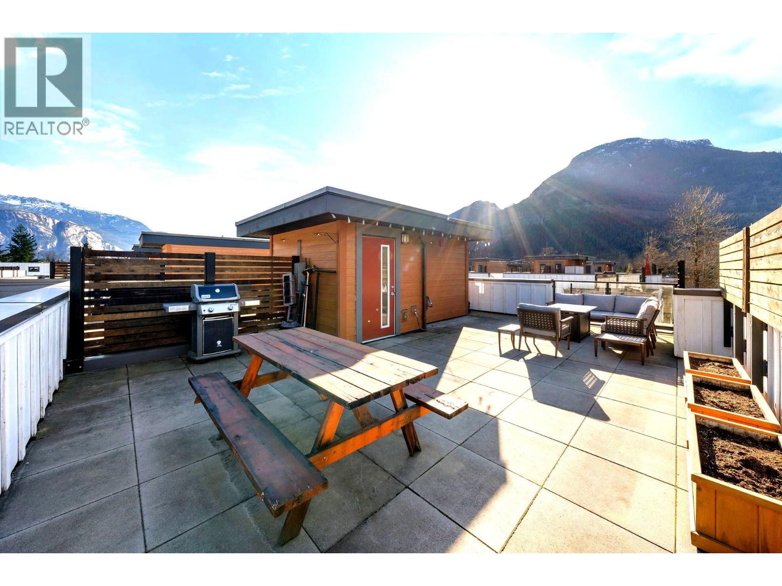 69 39769 GOVERNMENT ROAD, Squamish, British Columbia