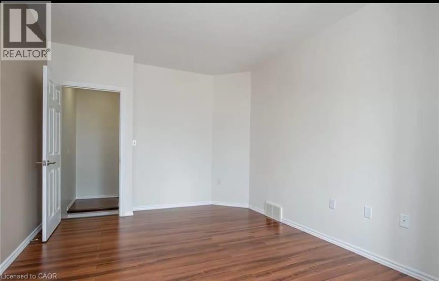 679 Commonwealth Crescent Unit# Lower, Kitchener, Ontario  N2E 4J8 - Photo 7 - 40820855