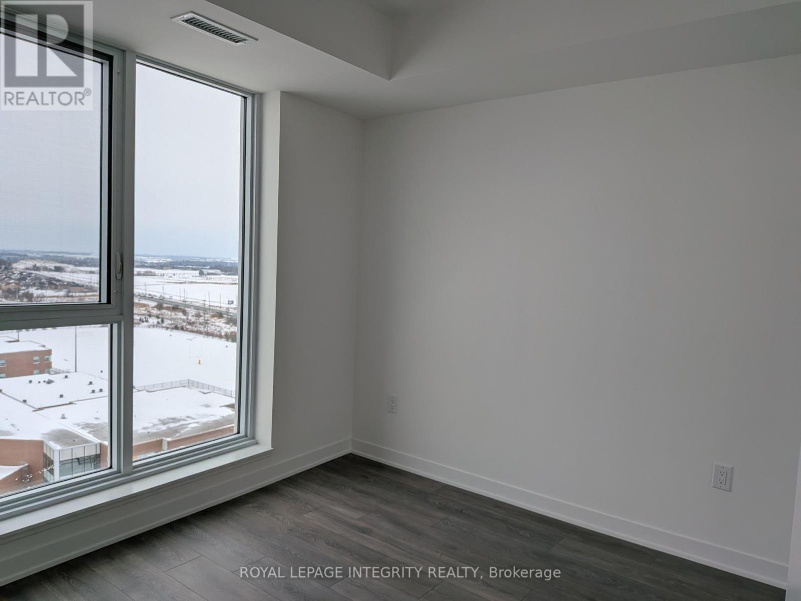 1405 - 10 All Nations Drive, Brampton, Ontario  L7A 5M5 - Photo 4 - W12998320