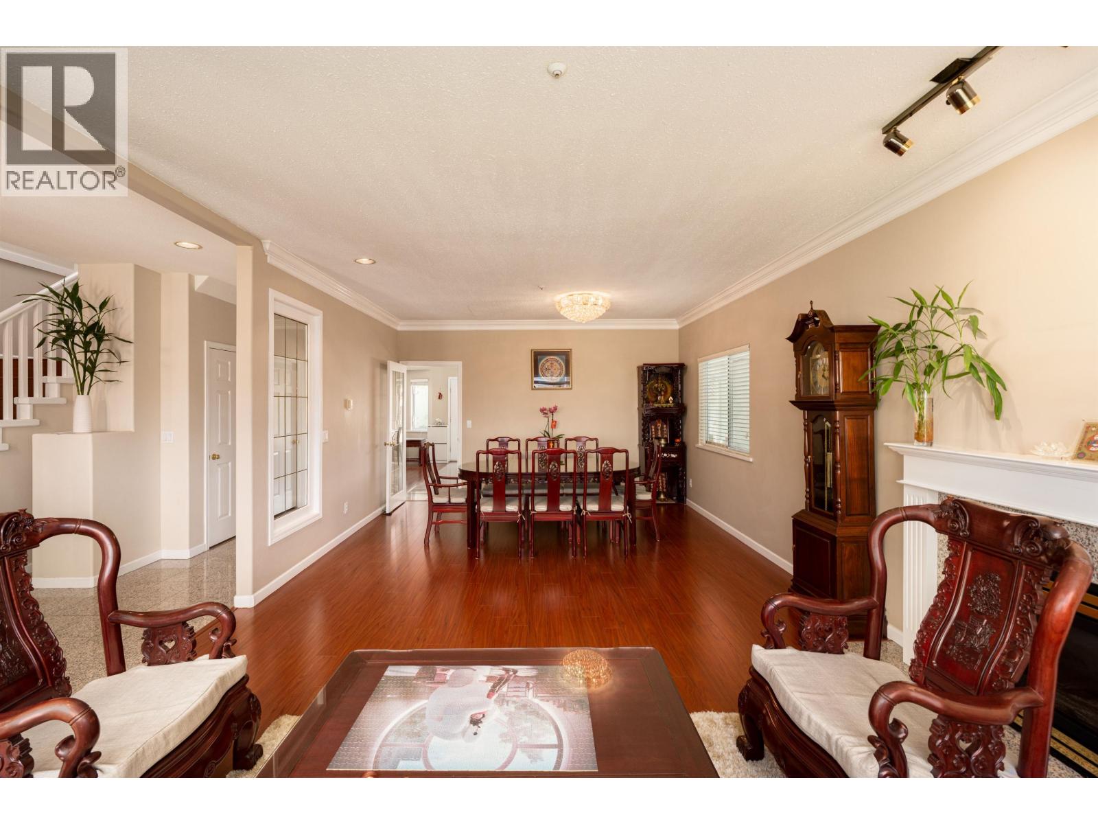 8162 Haig Street, Vancouver, British Columbia  V6P 4R9 - Photo 6 - R3086211