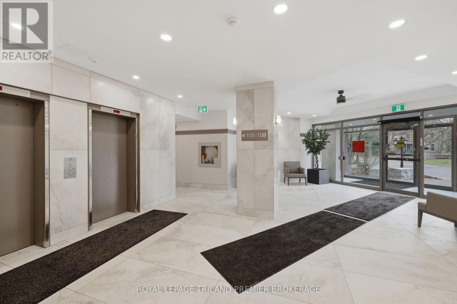 1004 - 600 Talbot Street, London East, Ontario  N6A 5L9 - Photo 5 - X12998410