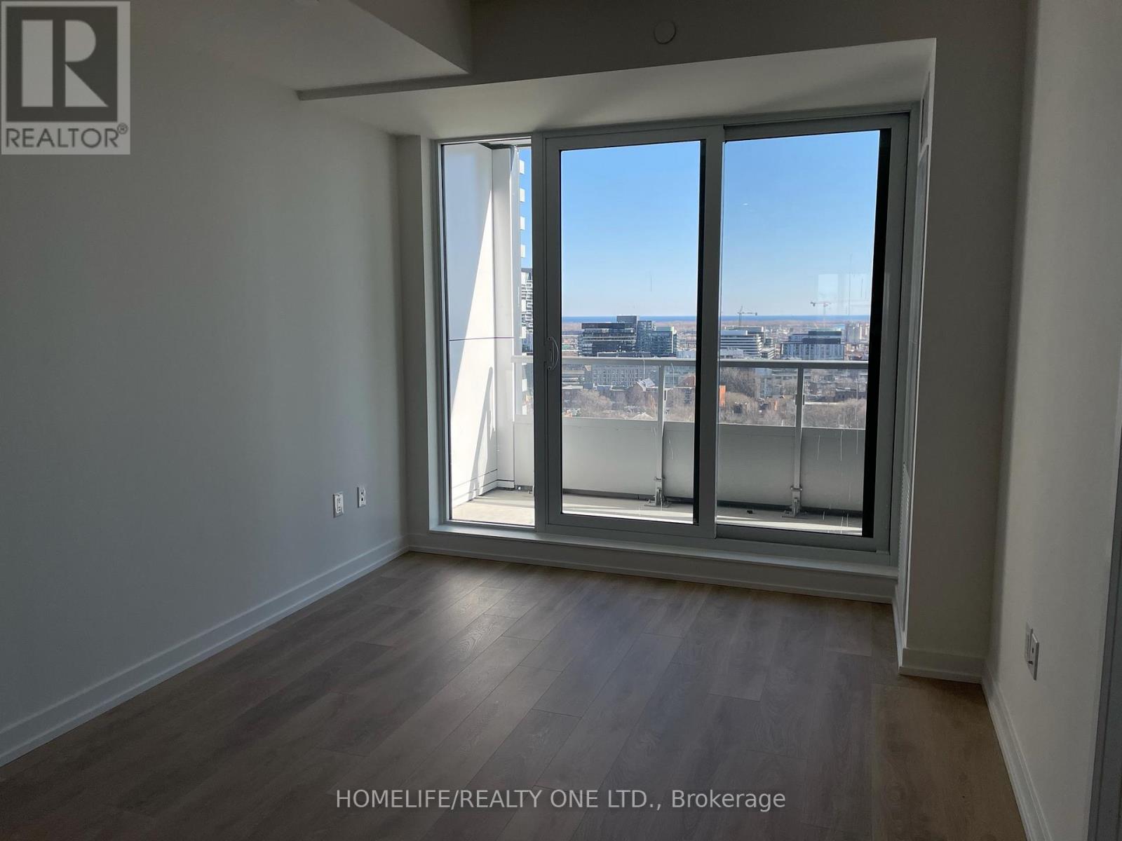 1604 - 225 Sumach Street, Toronto, Ontario  M5E 0A6 - Photo 3 - C12998236