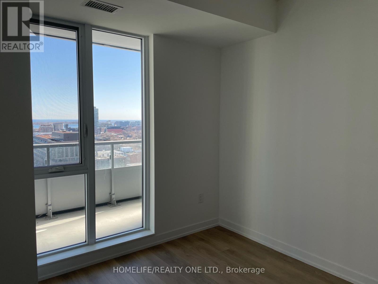 1604 - 225 Sumach Street, Toronto, Ontario  M5E 0A6 - Photo 5 - C12998236