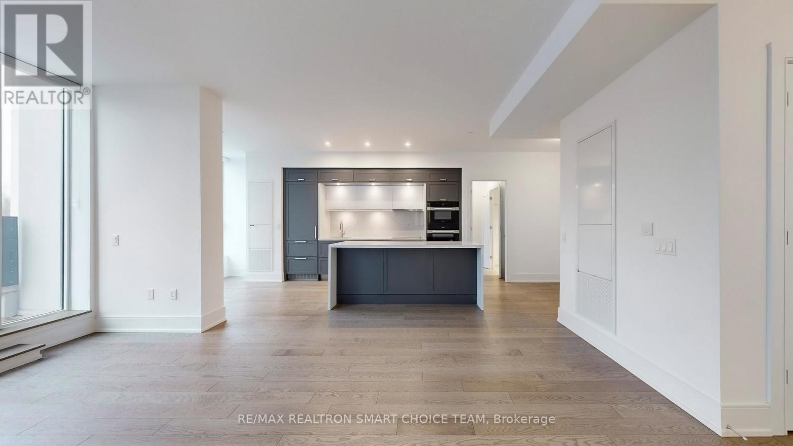 212 - 10 Inn On The Park Drive, Toronto, Ontario M3C 0P9 - Photo 17 - C12998292