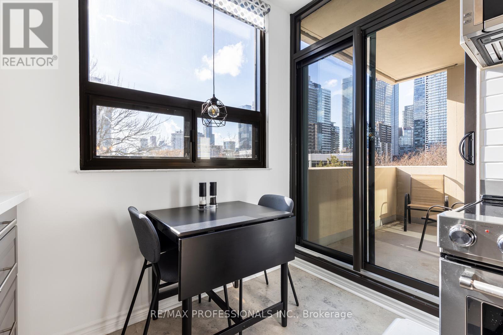 503 - 86 Gloucester Street, Toronto, Ontario  M4Y 2S2 - Photo 15 - C12998420