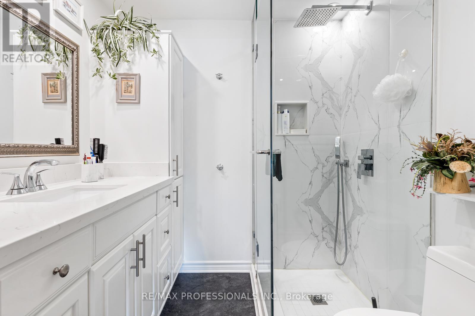 503 - 86 Gloucester Street, Toronto, Ontario  M4Y 2S2 - Photo 23 - C12998420