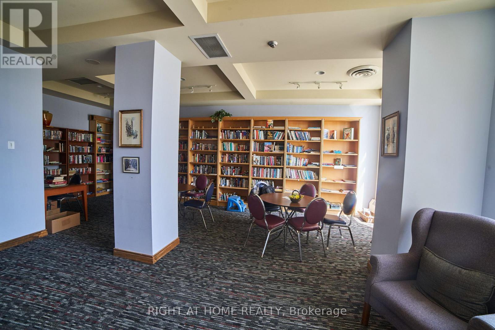 609 - 1700 Eglinton Avenue E, Toronto, Ontario  M4A 2X4 - Photo 29 - C12998434