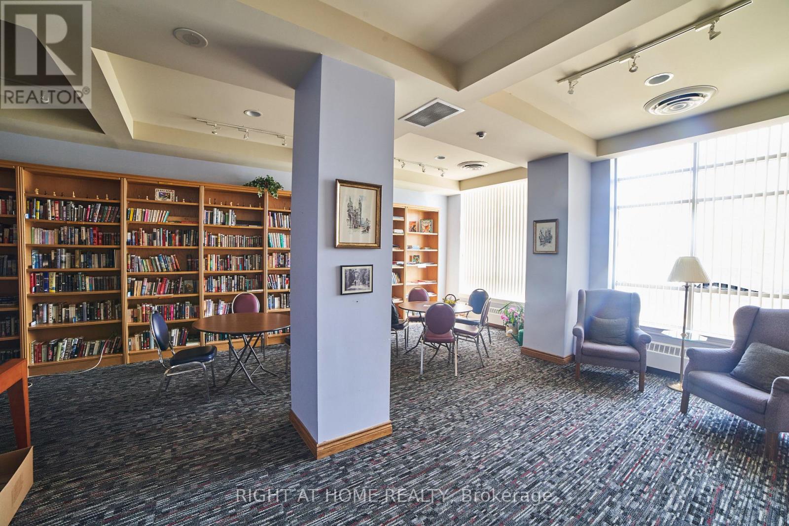 609 - 1700 Eglinton Avenue E, Toronto, Ontario  M4A 2X4 - Photo 31 - C12998434