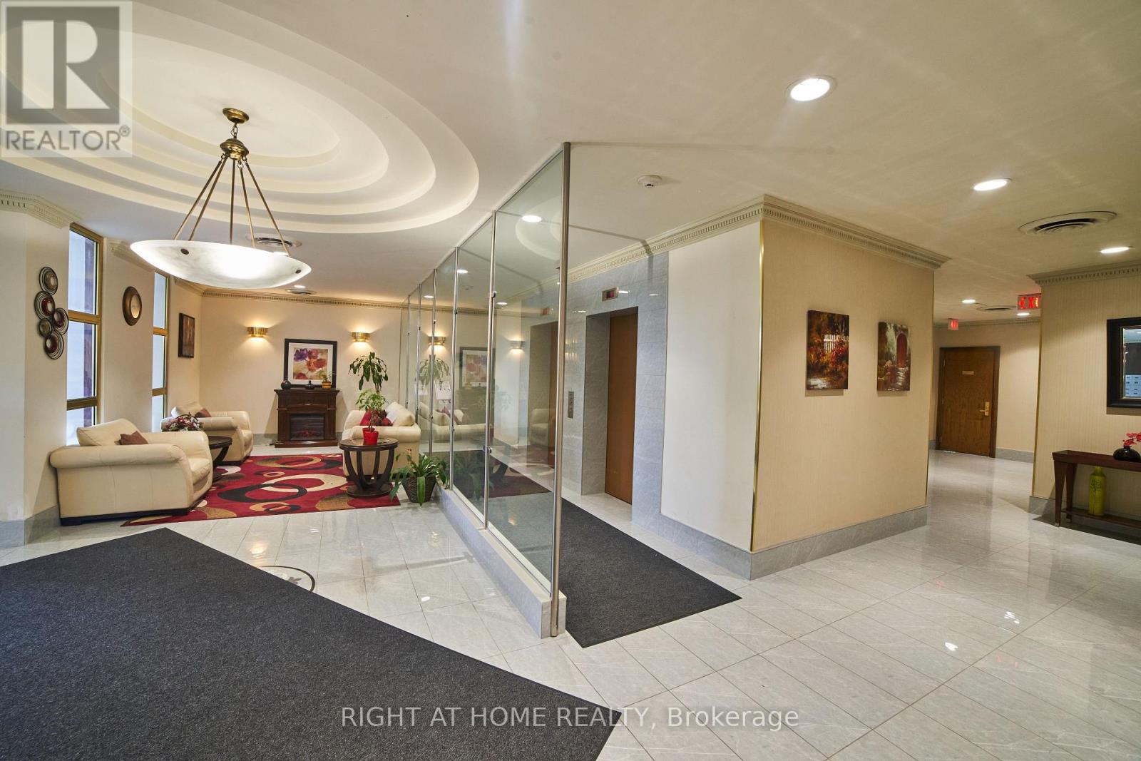 609 - 1700 Eglinton Avenue E, Toronto, Ontario  M4A 2X4 - Photo 33 - C12998434