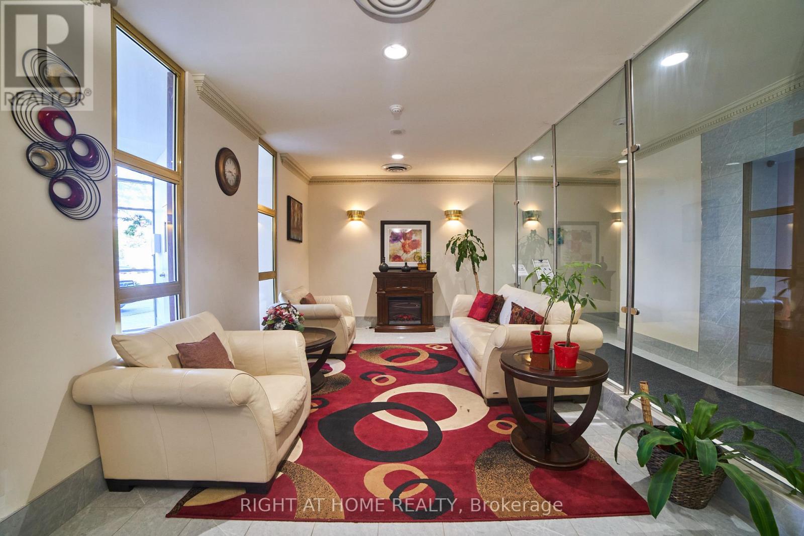 609 - 1700 Eglinton Avenue E, Toronto, Ontario  M4A 2X4 - Photo 34 - C12998434