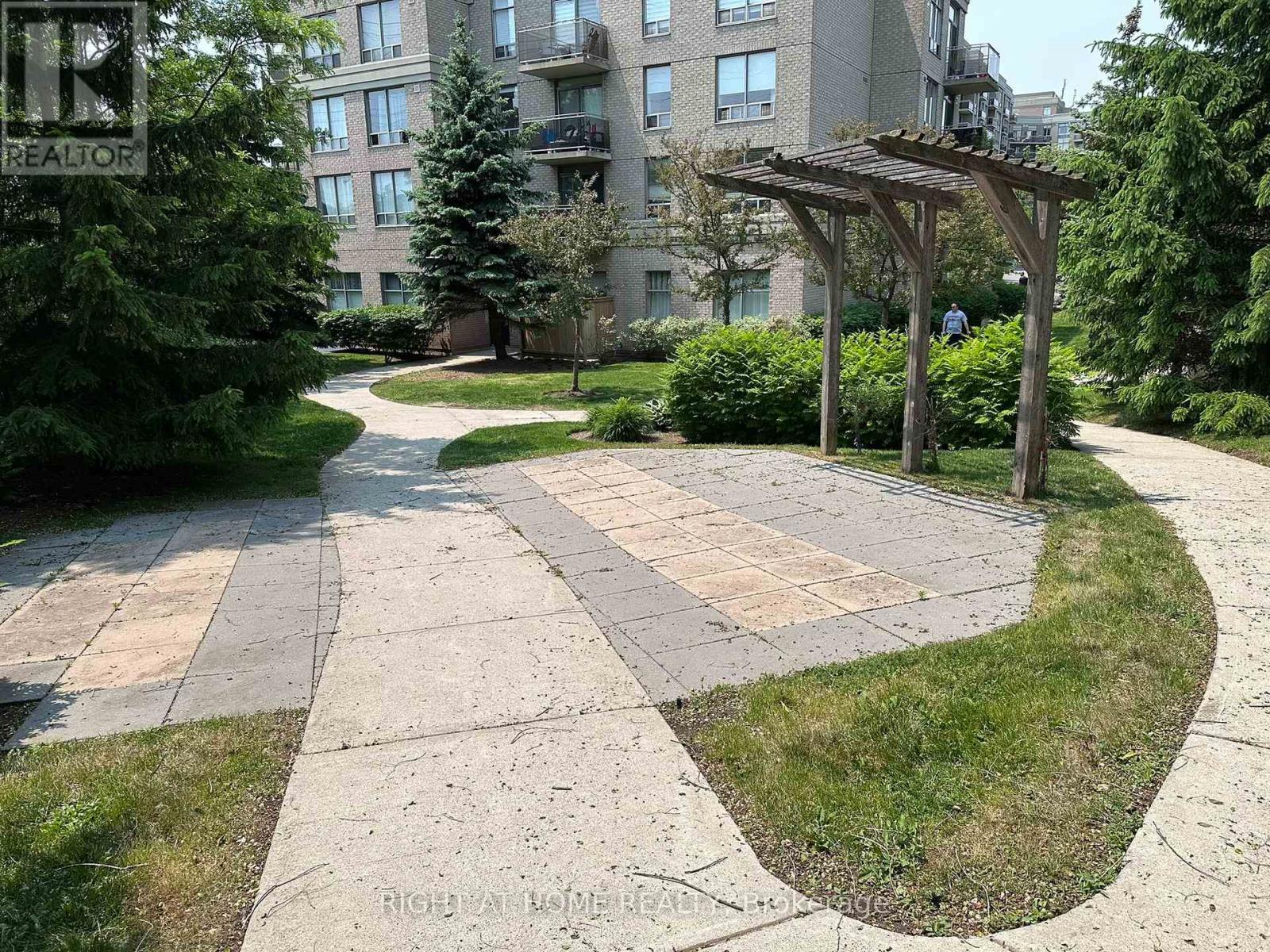 609 - 1700 Eglinton Avenue E, Toronto, Ontario  M4A 2X4 - Photo 39 - C12998434