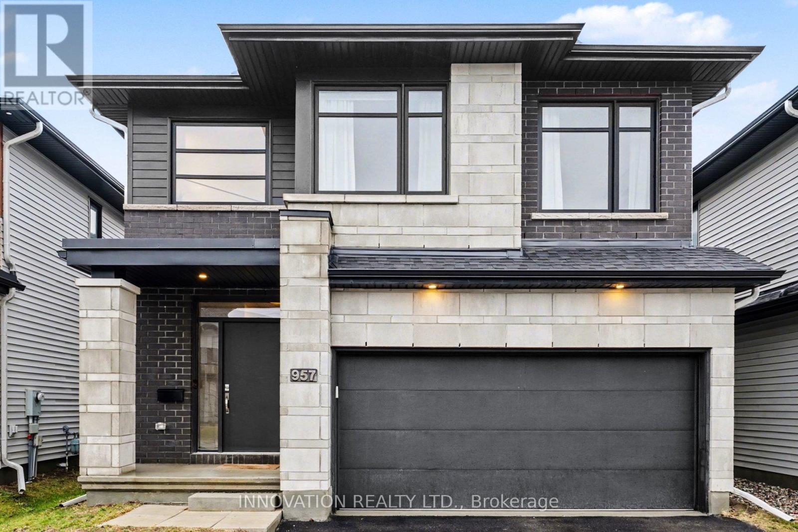 957 ATRIUM RIDGE, Ottawa, Ontario