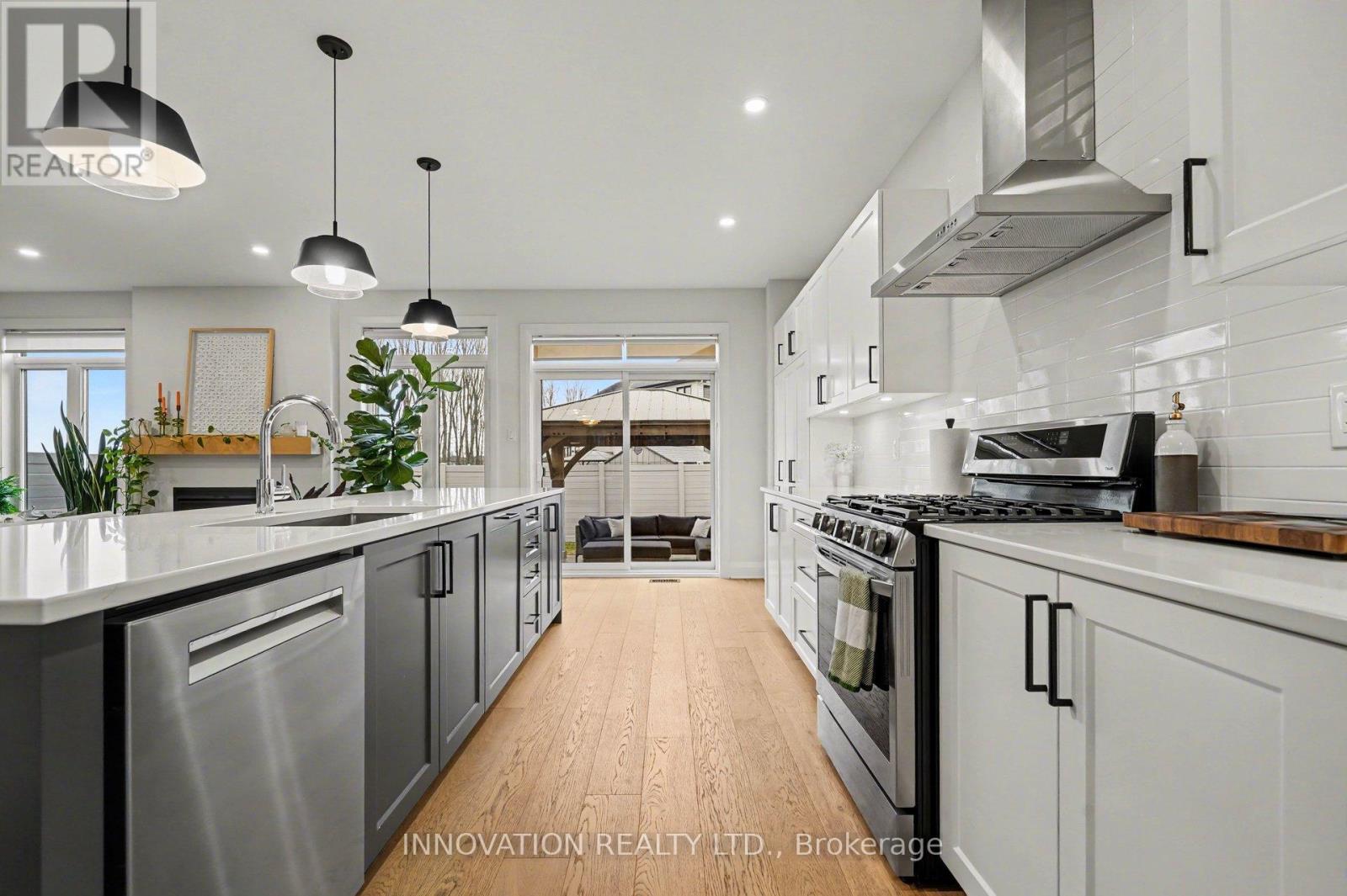 957 Atrium Ridge, Ottawa, Ontario K4M 0P3 - Photo 14 - X12998288