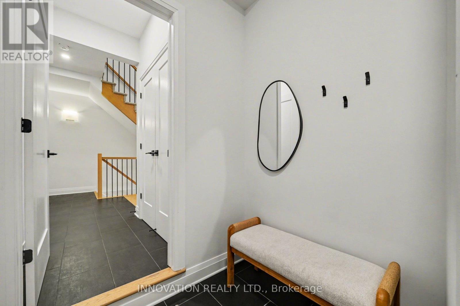 957 Atrium Ridge, Ottawa, Ontario K4M 0P3 - Photo 5 - X12998288