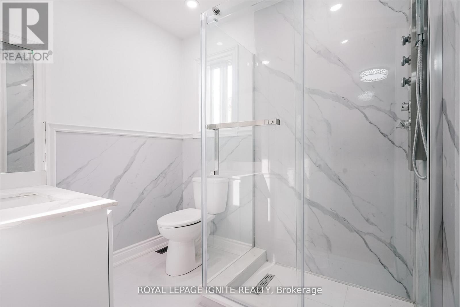 122 Valdor Drive, Toronto, Ontario  M1V 1R5 - Photo 15 - E12998244