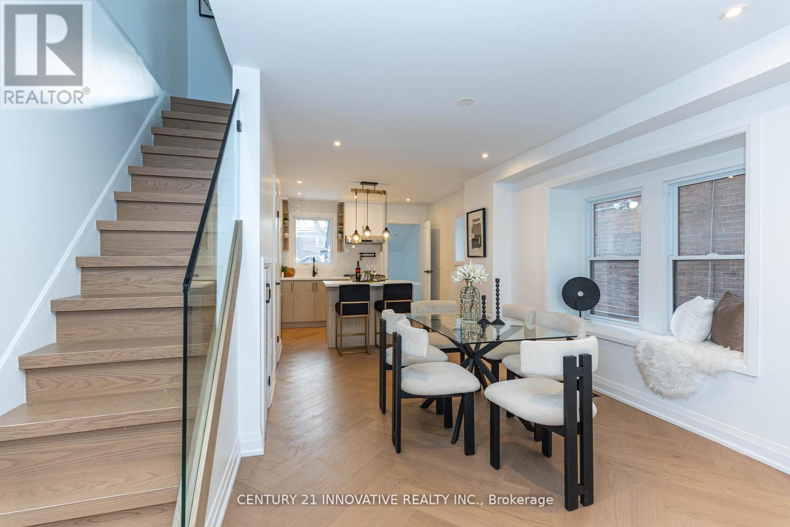 371 Milverton Boulevard, Toronto, Ontario  M4J 1W1 - Photo 16 - E12998260