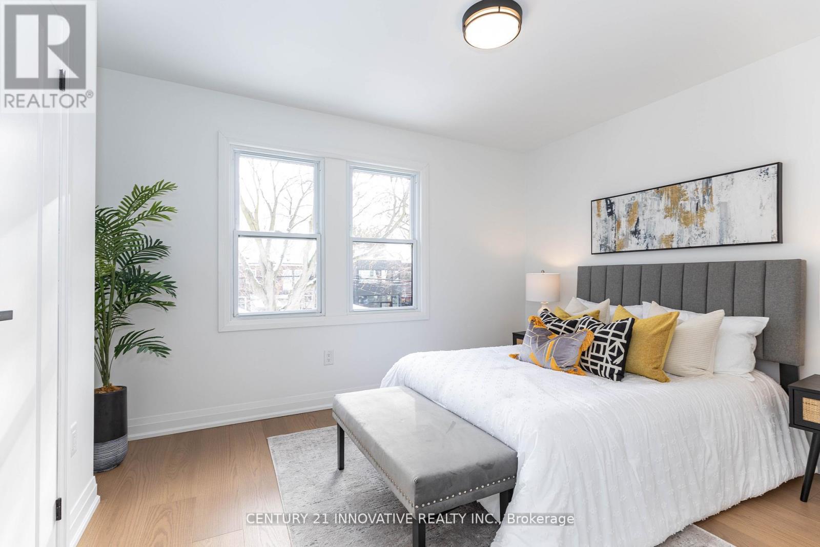 371 Milverton Boulevard, Toronto, Ontario  M4J 1W1 - Photo 24 - E12998260