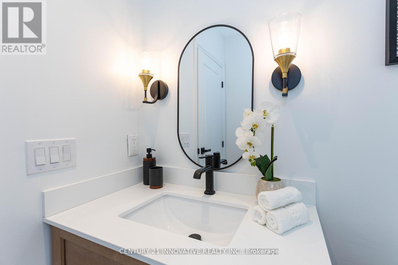 371 Milverton Boulevard, Toronto, Ontario  M4J 1W1 - Photo 27 - E12998260