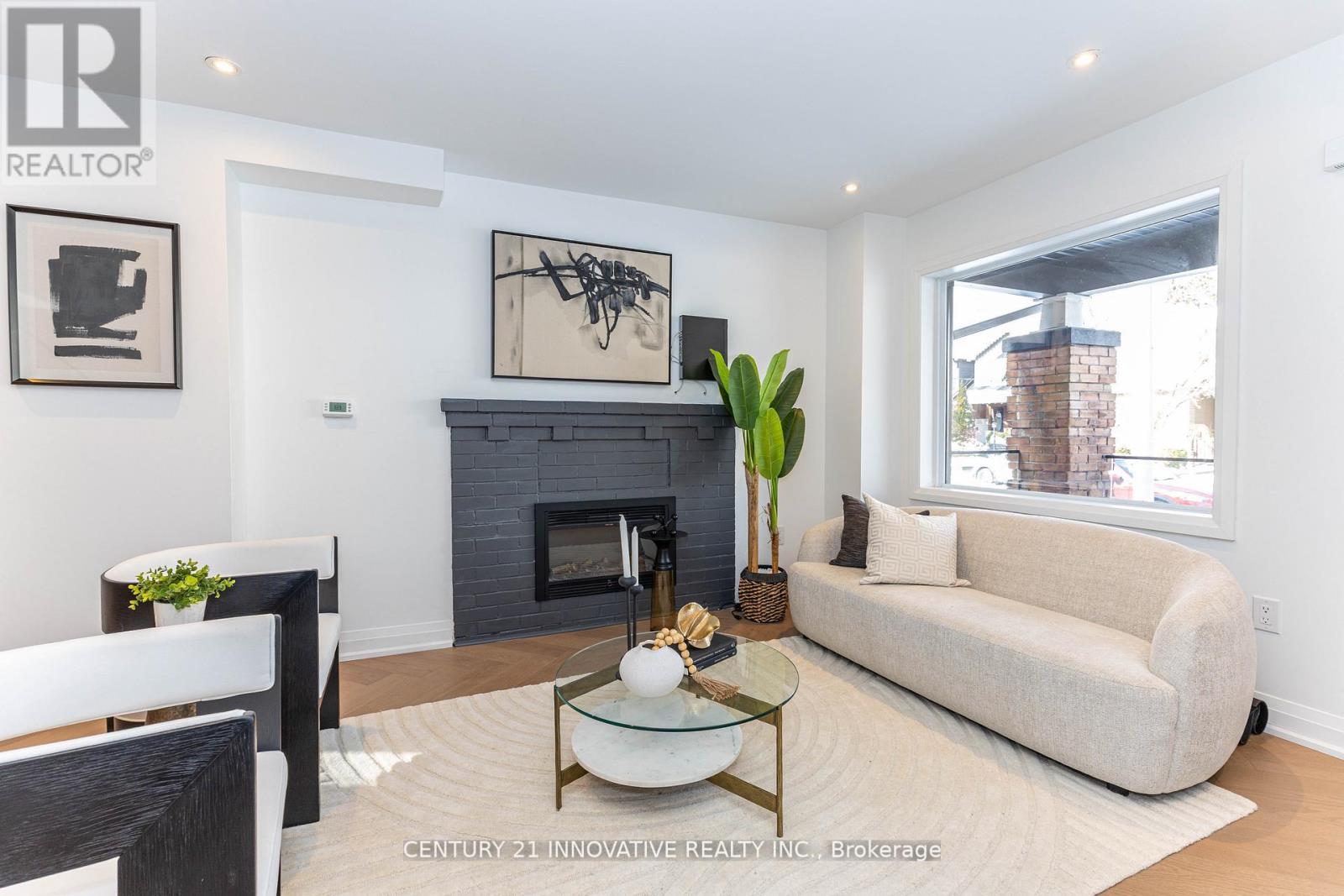 371 Milverton Boulevard, Toronto, Ontario  M4J 1W1 - Photo 49 - E12998260