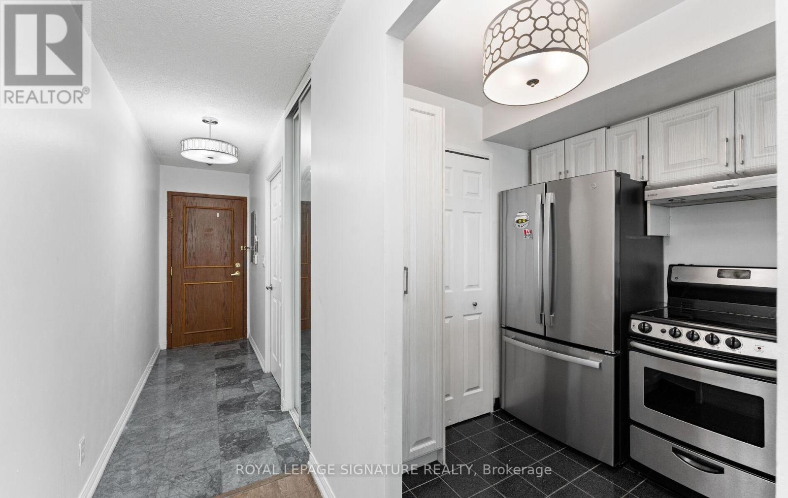 705 - 8 Lee Centre Drive, Toronto, Ontario  M1H 3H8 - Photo 10 - E12998422