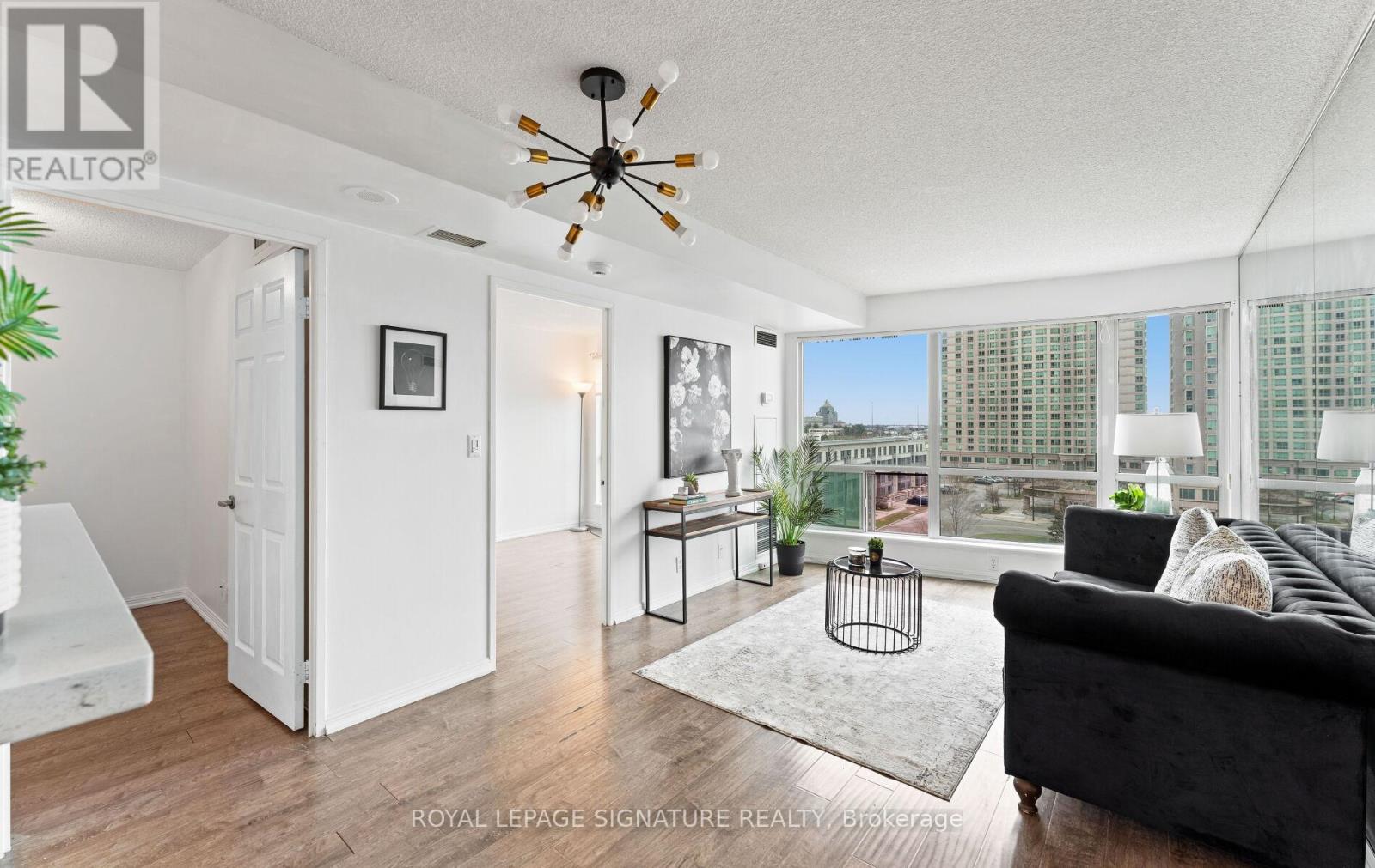 705 - 8 Lee Centre Drive, Toronto, Ontario  M1H 3H8 - Photo 11 - E12998422