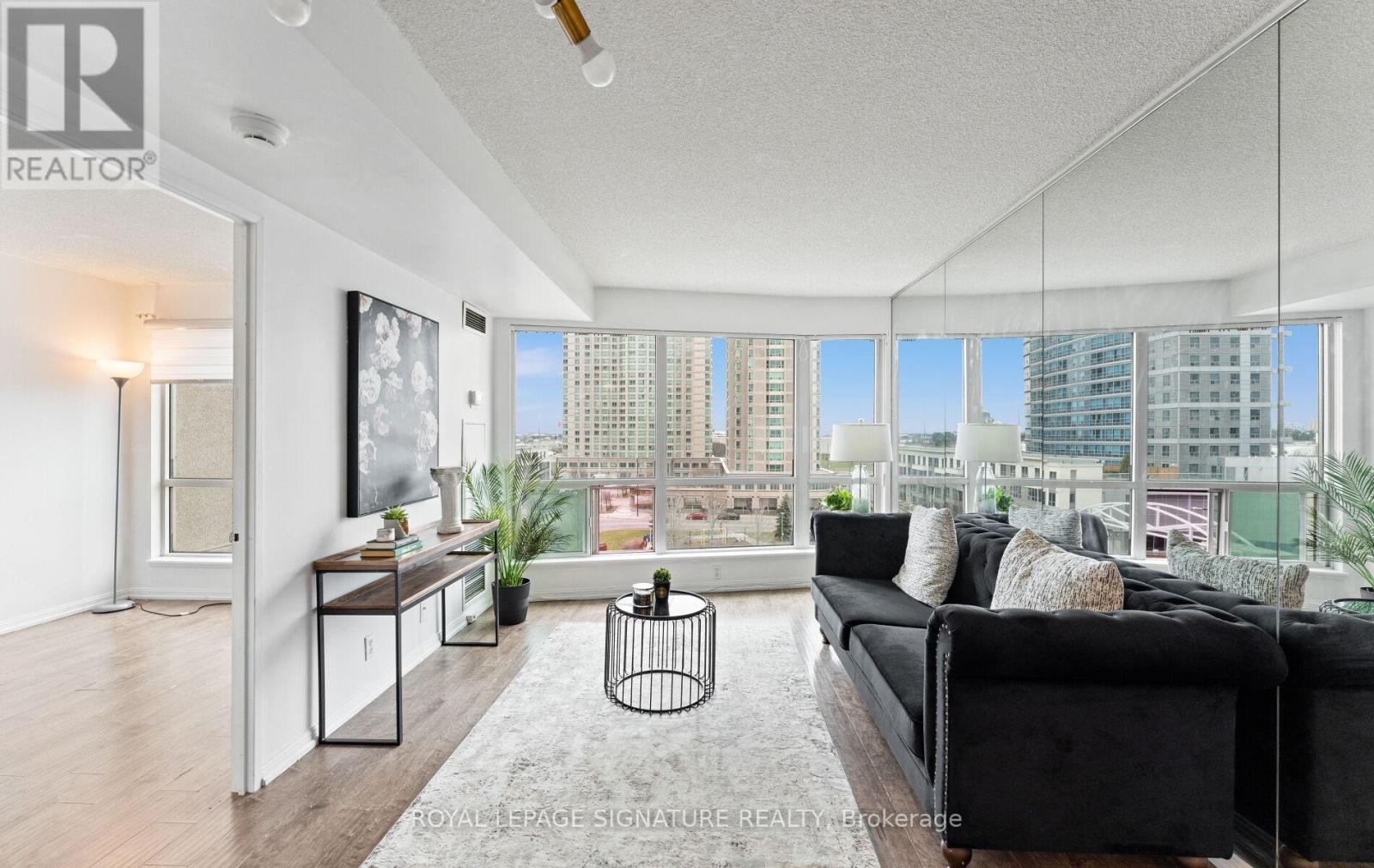 705 - 8 Lee Centre Drive, Toronto, Ontario  M1H 3H8 - Photo 12 - E12998422