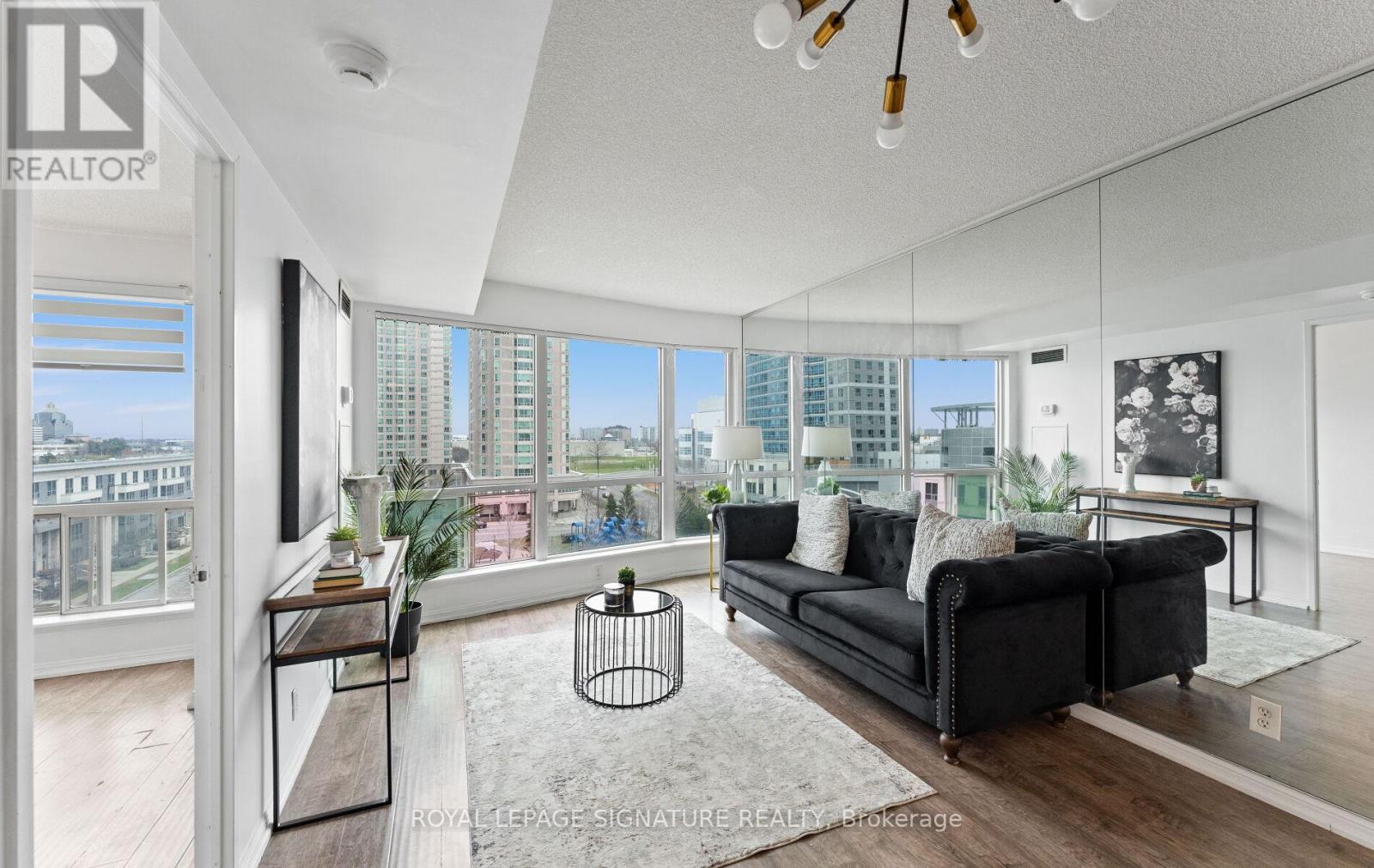 705 - 8 Lee Centre Drive, Toronto, Ontario  M1H 3H8 - Photo 13 - E12998422