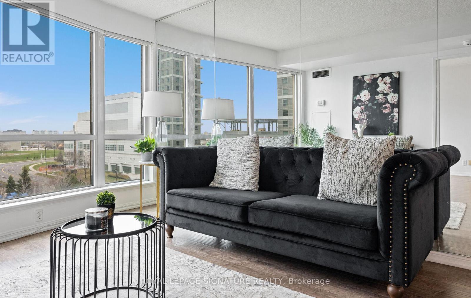 705 - 8 Lee Centre Drive, Toronto, Ontario  M1H 3H8 - Photo 16 - E12998422