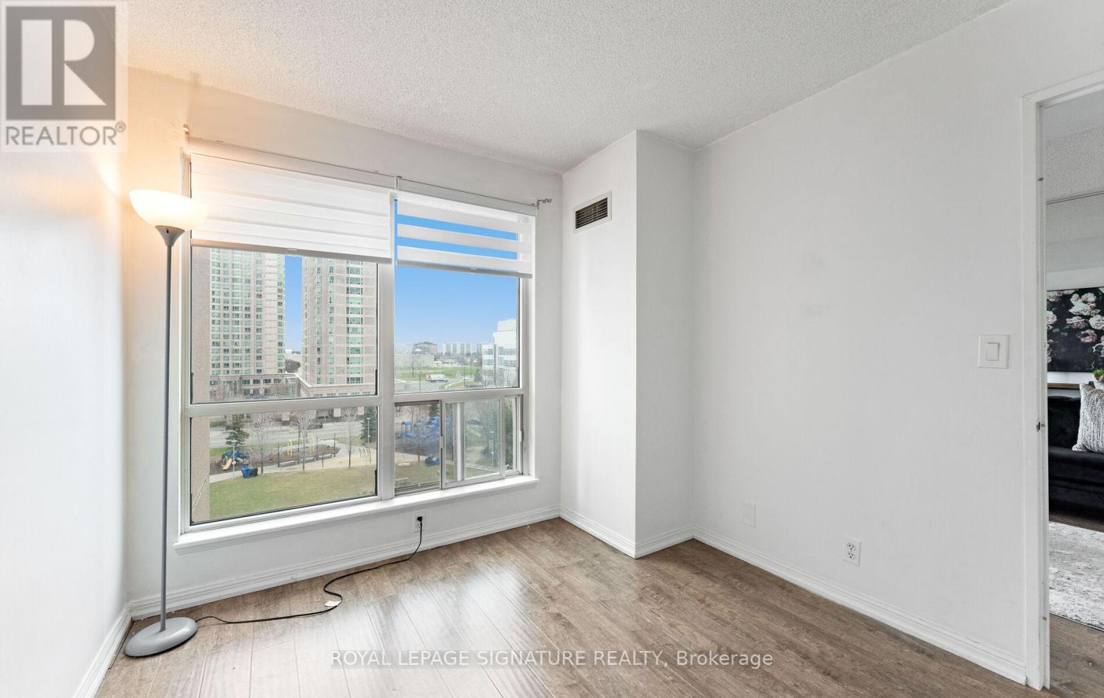 705 - 8 Lee Centre Drive, Toronto, Ontario  M1H 3H8 - Photo 24 - E12998422