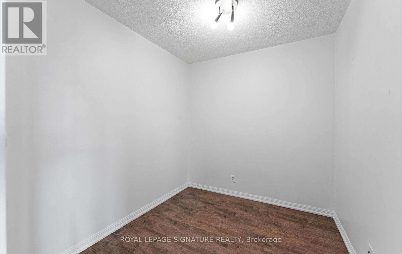 705 - 8 Lee Centre Drive, Toronto, Ontario  M1H 3H8 - Photo 26 - E12998422