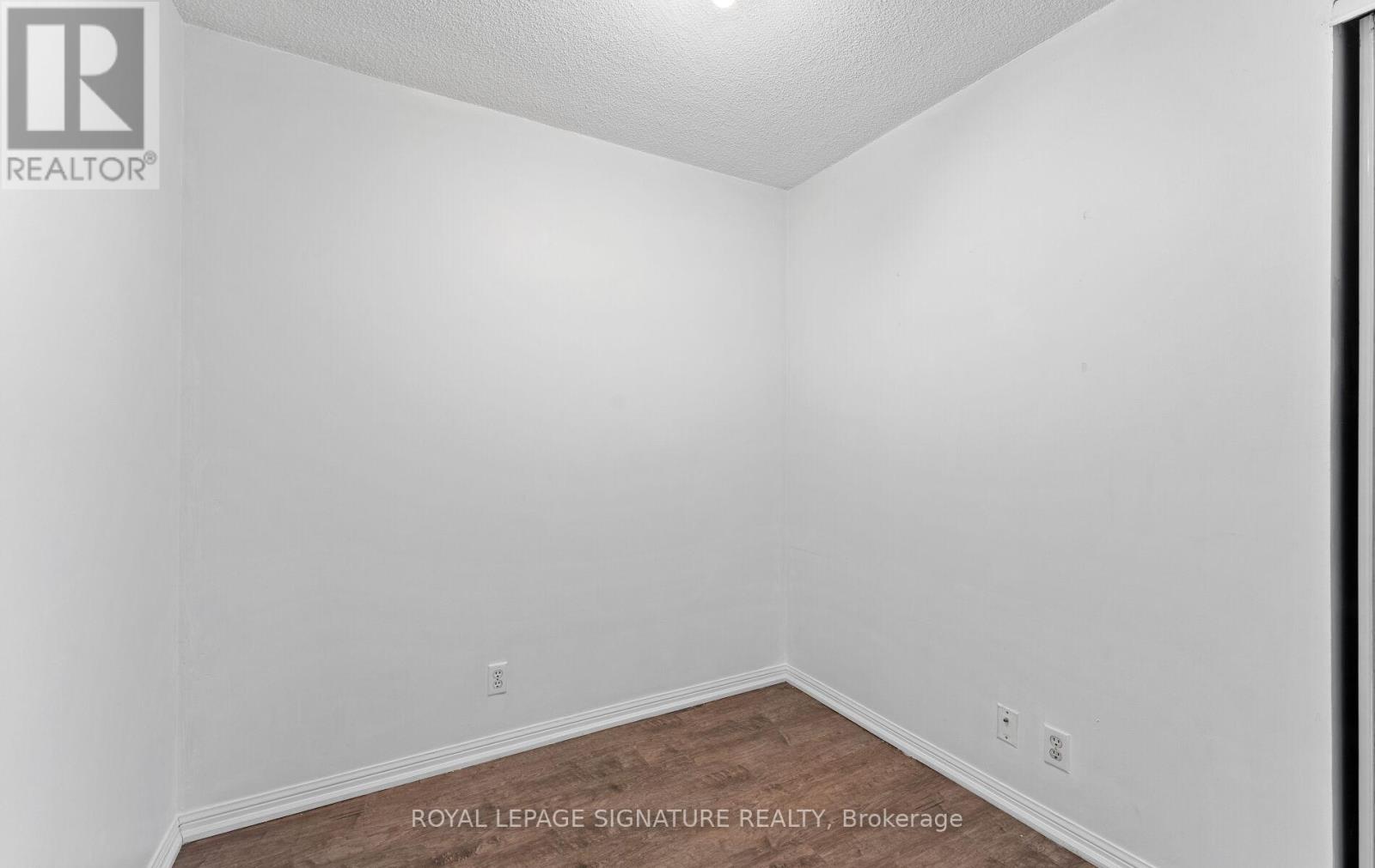 705 - 8 Lee Centre Drive, Toronto, Ontario  M1H 3H8 - Photo 27 - E12998422